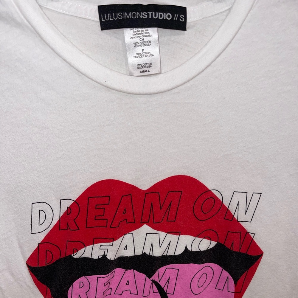 LULUSIMONSTUDIO - Short Sleeve Graphic Tee “Dream On” - Picture 4 of 4